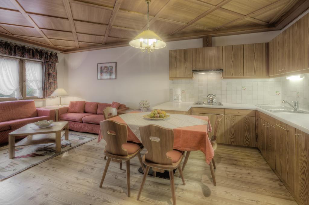 Residence Dolomieu San Cassiano  Luaran gambar