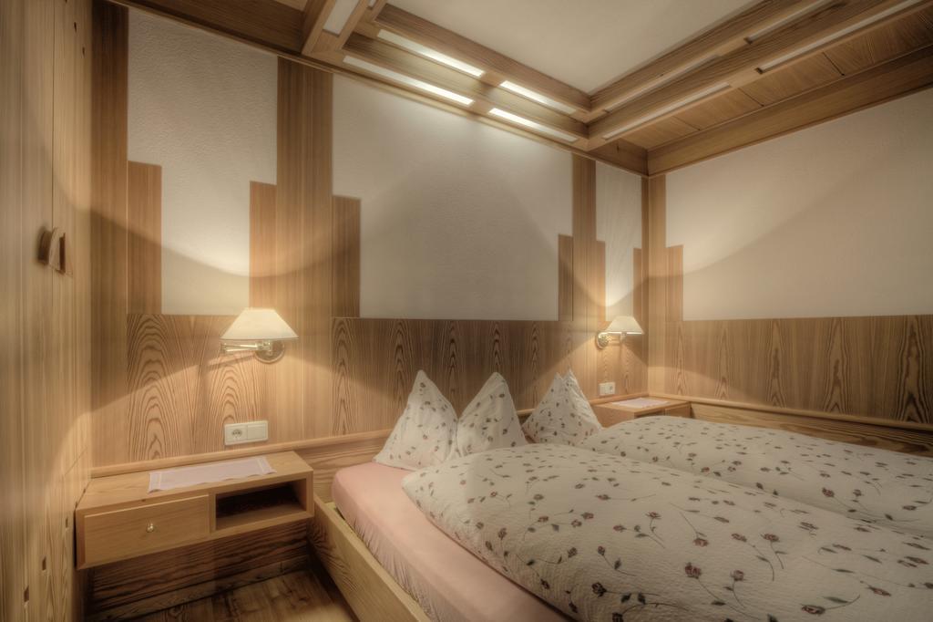 Residence Dolomieu San Cassiano  Luaran gambar