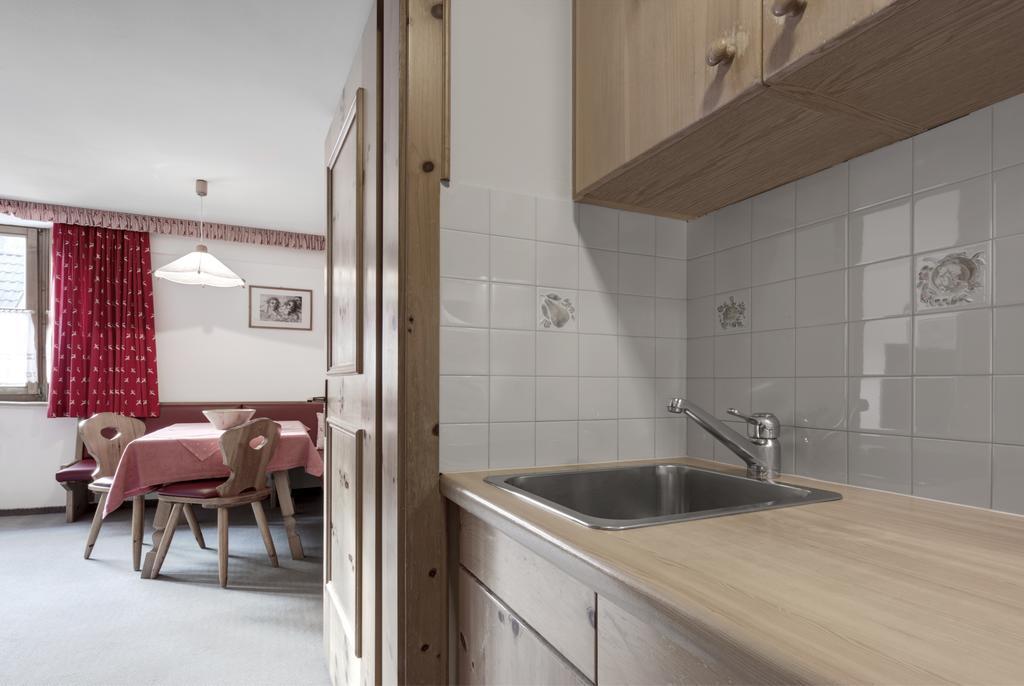 Residence Dolomieu San Cassiano  Luaran gambar